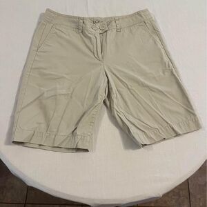 ann taylor loft khaki shorts size 6